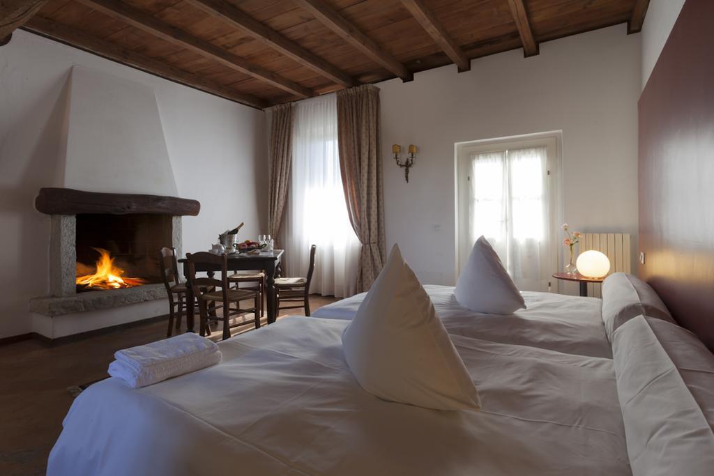 Agriturismo Cascina Marzana Hotel Pavia Exterior foto