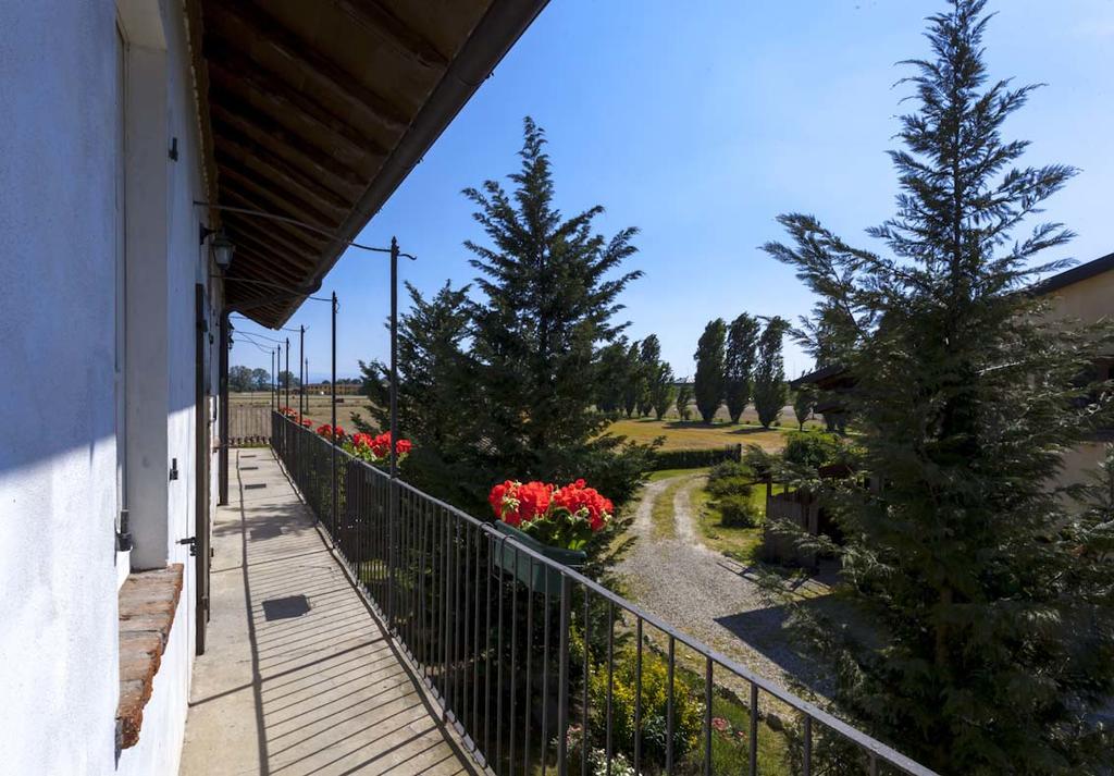 Agriturismo Cascina Marzana Hotel Pavia Exterior foto